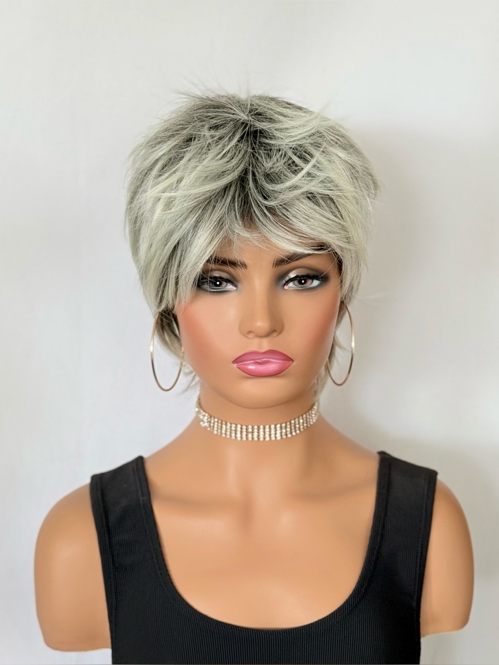 Short Wispy Ash Grey “Put On & Go” Synthetic Wig - Very Pretty! 🩶